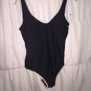 One piece swim